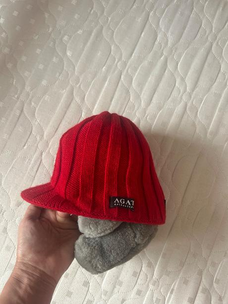 Zimná čiapka so šiltom, 134