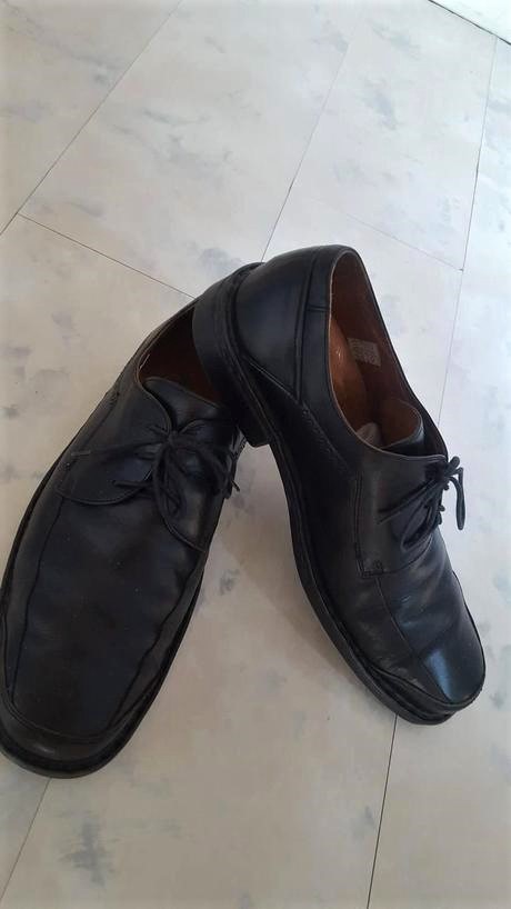 Kvalitné kožené poltopánky, 44