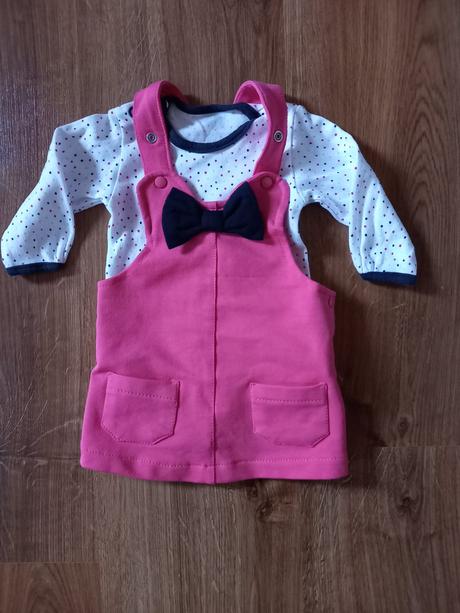 Dievcenska suprava suknicka a body, 68