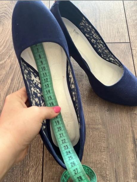 Modré lodicky 37 semisové, 37