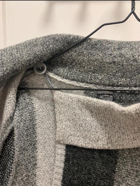 Teplý sivý akrylový kardigán, xl