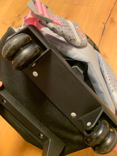 Školský vak na kolieskach,