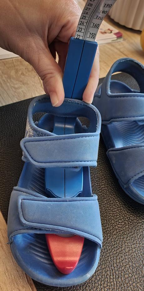 Adidas sandalky, adidas,25