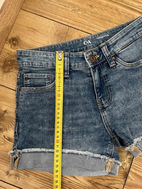 Riflové kraťasy, c&a,146