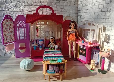 Barbie dom s bábikami a so psom, 