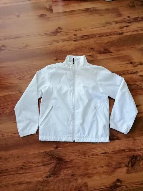 Sustiakova bunda nike 128-140, nike,128