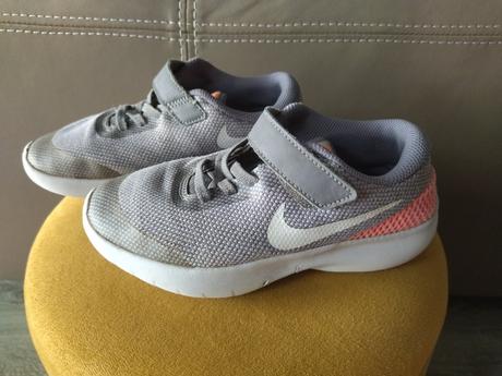 Tenisky nike rôzna veľkosť v páre, nike,32