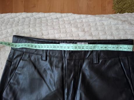 Kozenkove nohavice bershka, bershka,s