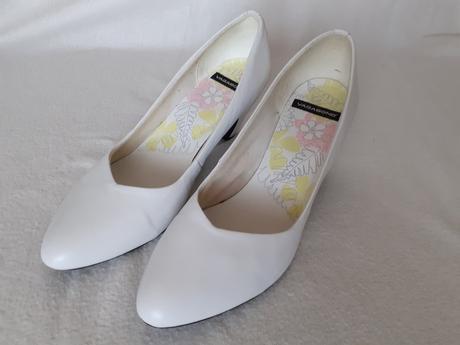 Dámske biele kožené nové lodičky vagabond č.41, vagabond,41