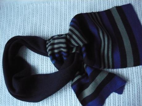 Pletený šál 156 x 24 cm, tcm