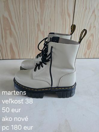 Martens, 38
