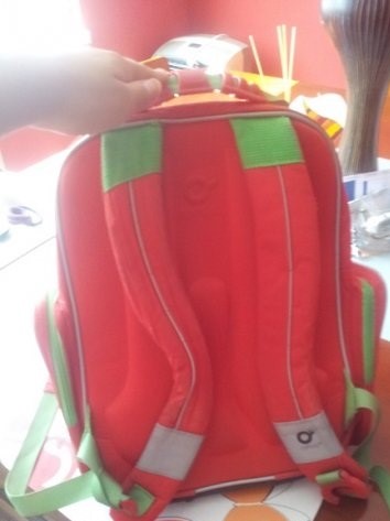 Batoh , skolska taska bata, 
