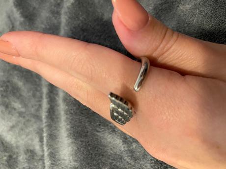 Prsteň dyrberg kern, 