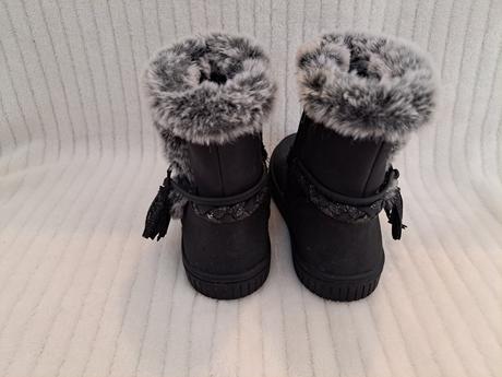 Čierne čižmy, deichmann,24