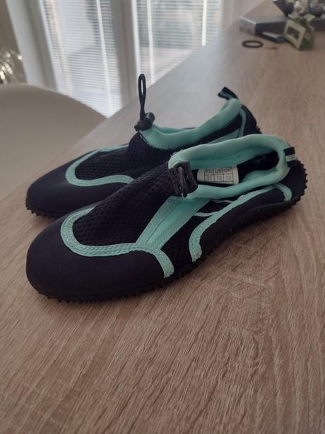 Topánky do vody, 31