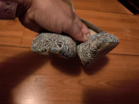 Čipkované lodičky sergio todzi, 40