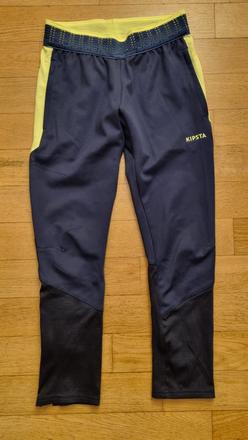 Futbalove teplaky, 134