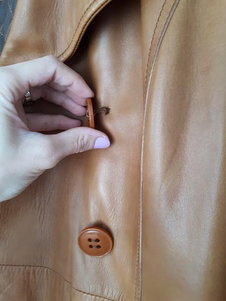 Pravý kožený kabát, 38