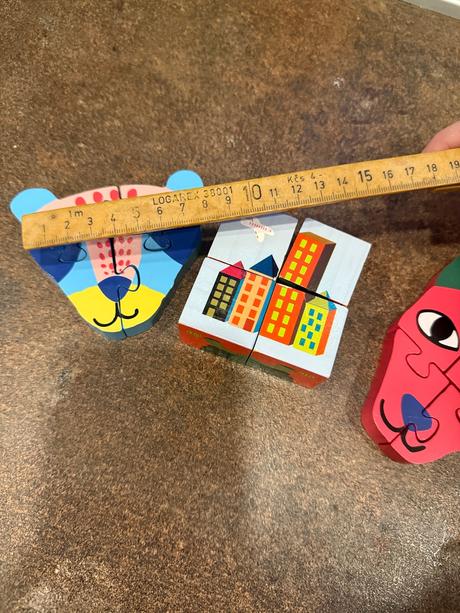 Drevené puzzle a kocky, 