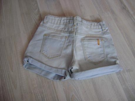 Šortky riflove, zara,104