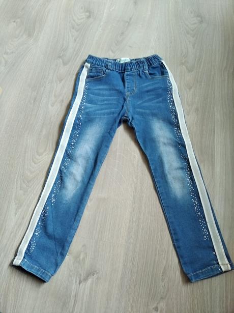 Skinny nohavice s flitrami 104, 104