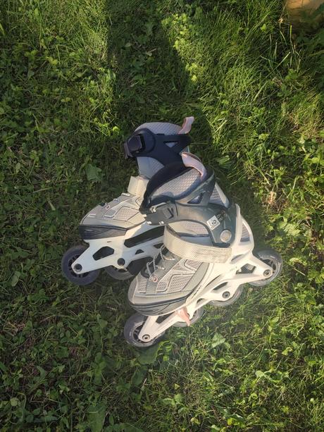 Kolieskové korčule, 29