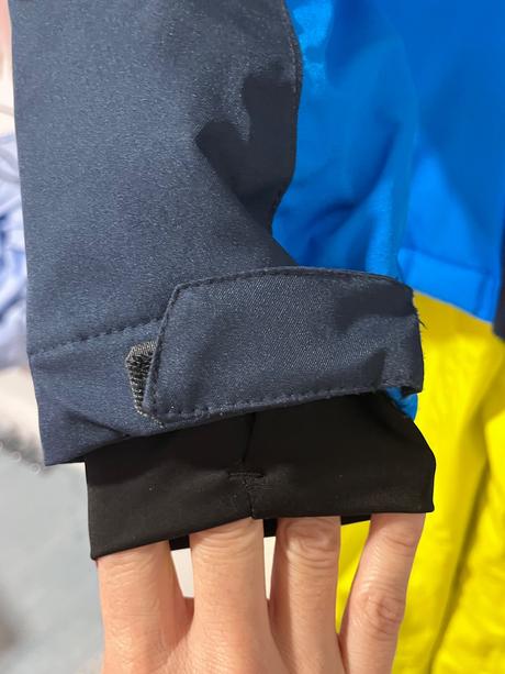 Krásny kvalitný komplet, alpine pro,164