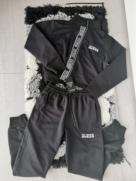 Dámska teplákoch súprava guess, s/m, guess,m / s