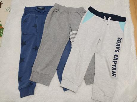 Tenšie tepláky 98, 98