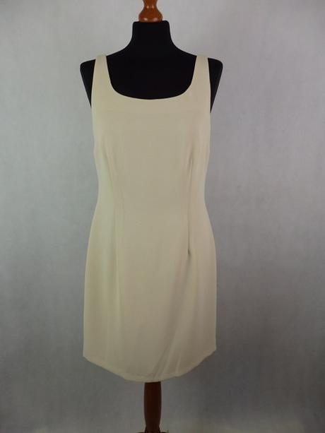 Luxusné béžové šaty, 40