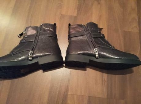 Čižmičky prechodné, 36