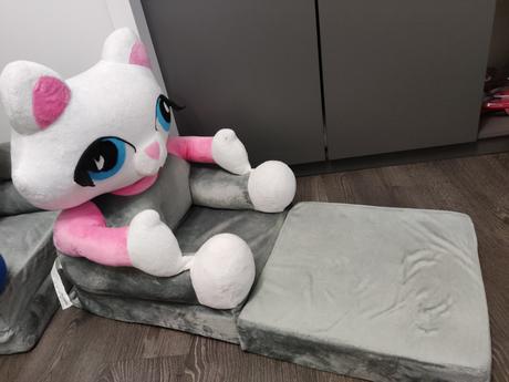 Plyšové kresielka, 