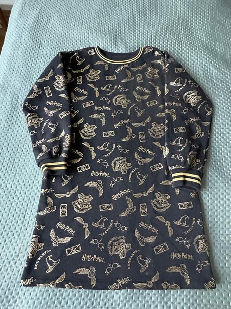 Tričká, legíny,šaty, mikiny - mix oblečenia, 140–152