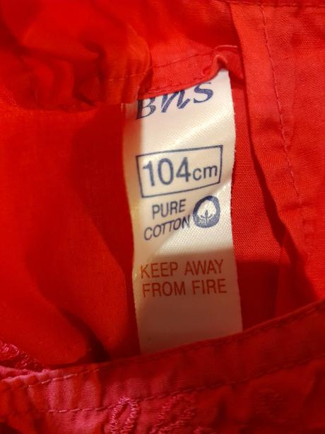 Krásne šaty aj na príležitosť, 104