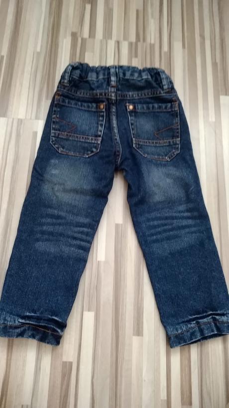 Podsite rifle s autom, 92