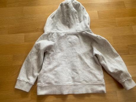 Mikinka next, next,110