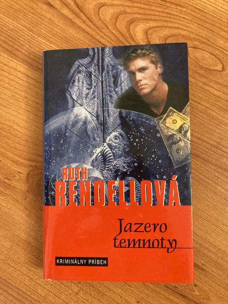 Kniha jazero temnoty,