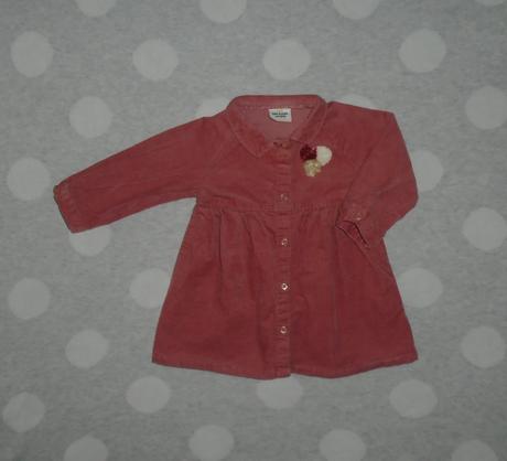 Menčestrové šaty na 6 mesiacov, 68