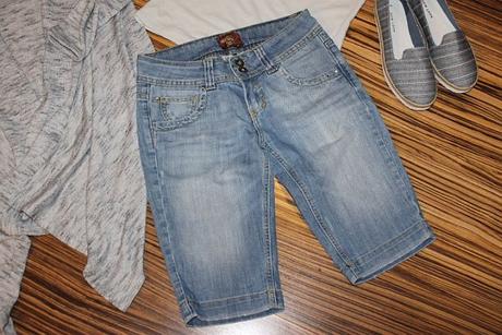 Riflové kraťasy bershka v. 34, 146