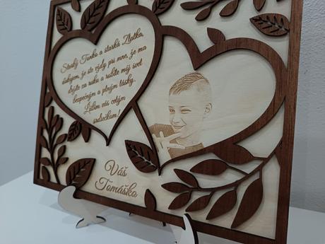 Drevený obraz so srdcom a fotografiou, 