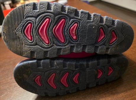 Ultraľahké eva gumáky značky wink, wink,33