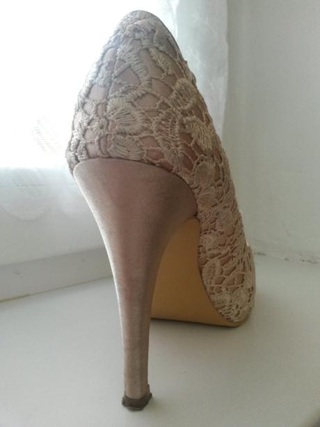 Poltopanky, lodicky otvorena spicka, 37