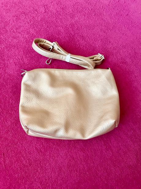Nová zlatá crossbody kabelka, 