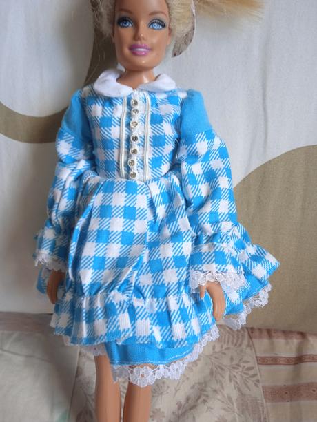 Šaty babika barbie,