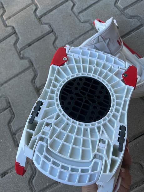 Viazanie na snowboard nove, 160+ cm