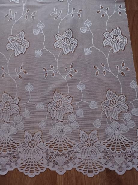 Záclonka 1,55 x 3.60,