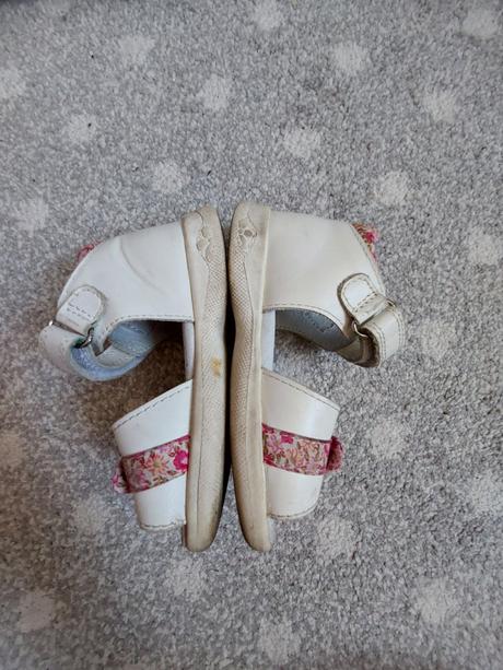 Protetika sandalky vel.22, protetika,22