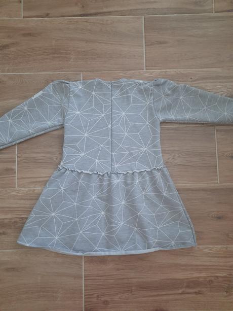 Dievčenske oblečenie, 104