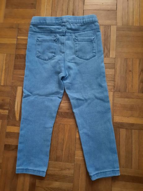 Dievčenské džegíny, sinsay,98