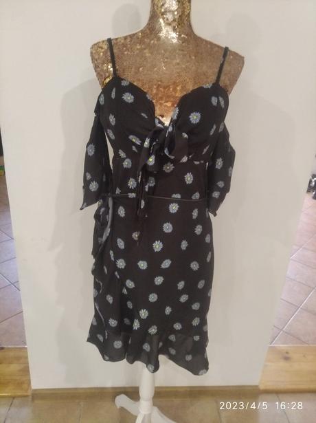 Romantické šaty, m